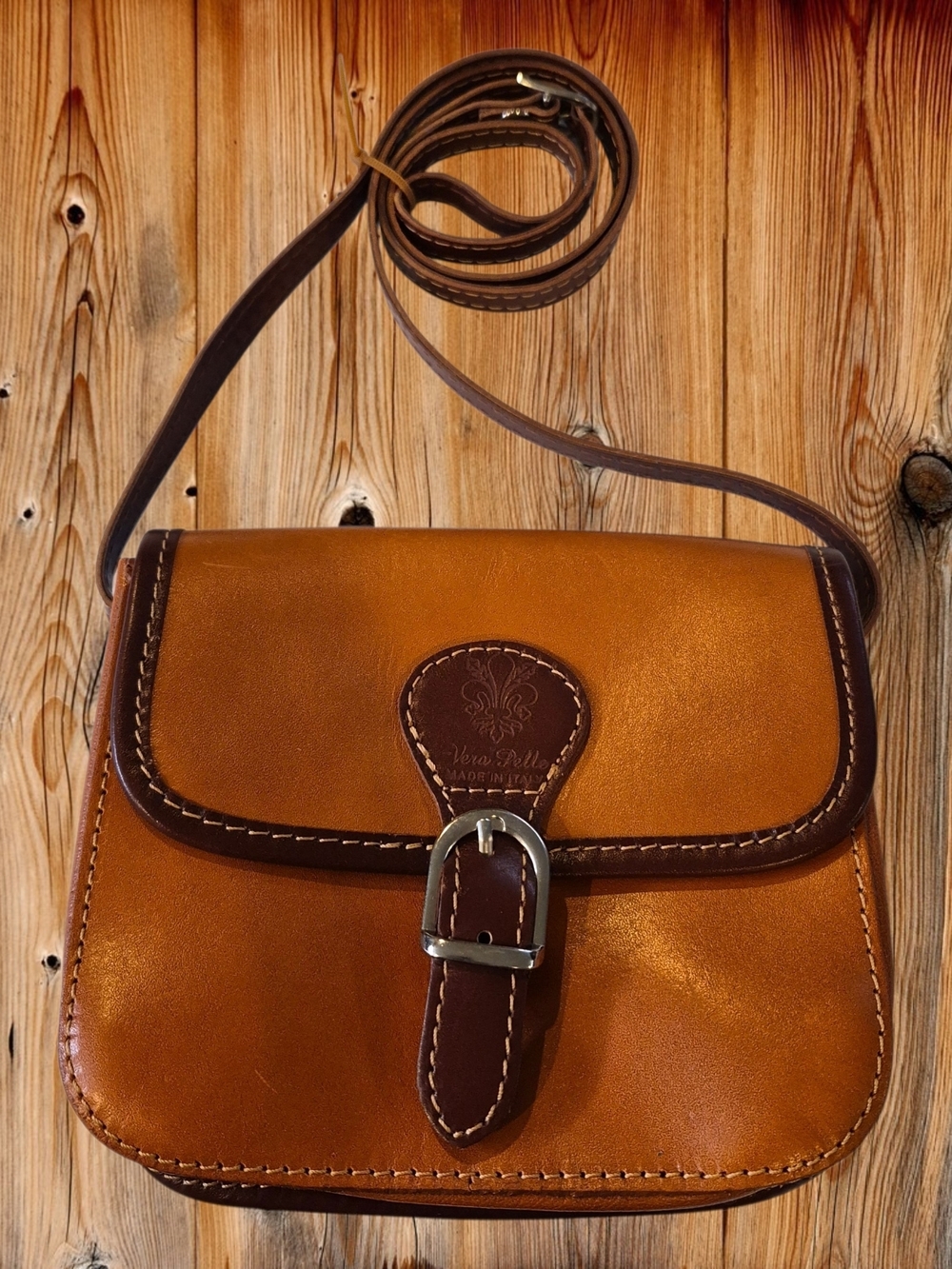 Vera Pelle Tan and Dark Brown Leather Crossbody Bag